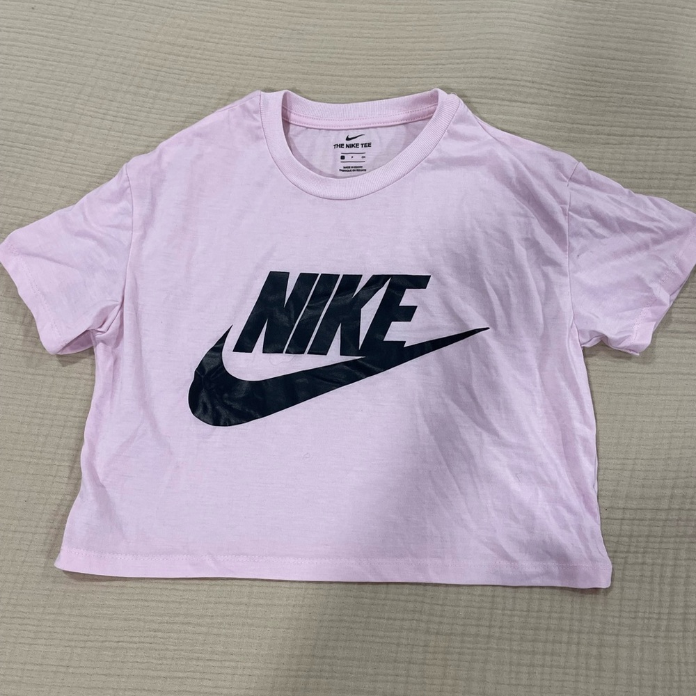 Nike Pink T-Shirt